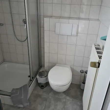 Zum Surgrund Doppelzimmer Nr 6 Cuxhaven